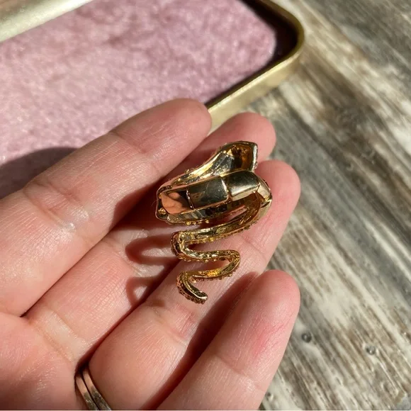 Woman’s Gold ring snake diamonds elastic band - Picture 9 of 12